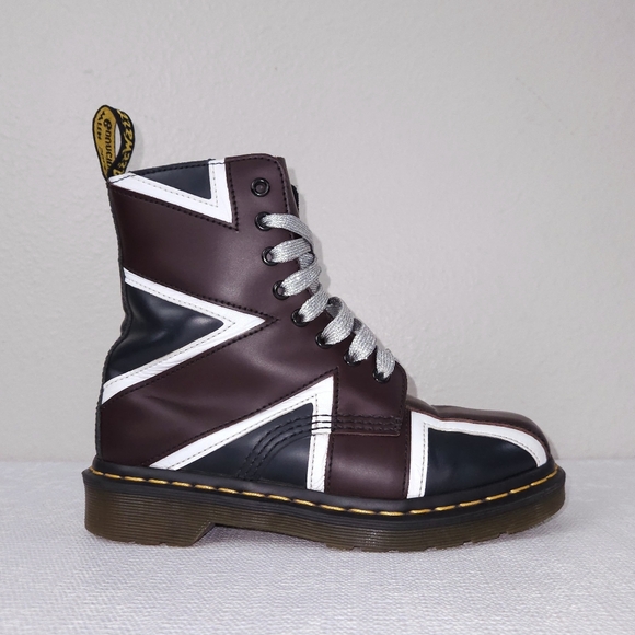 Dr. Martens Pascal Brit Combat Boots Union Jack Flag Women's US 6 - Picture 4 of 10